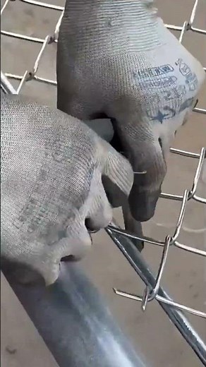 ​Smart Trick to Tie and Tighten a Chain-Link Fence Effortlessly!