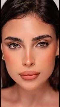 Forever Green | Desio Colored Contacts | Hazel Green Contact Lenses