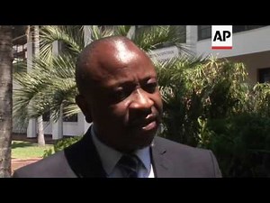 With medicine scarce, Zimbabweans turn to herbs