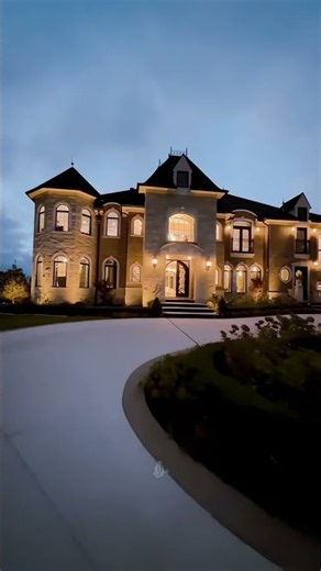 Dusk Tour: Luxury Mansion Dream Home 🌙✨