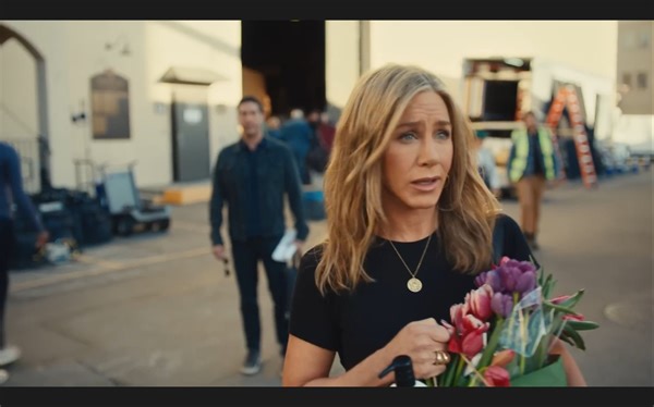 2024大牌云集超多梗【超级碗】广告：Uber《健忘症》（中字）【詹妮弗·安妮斯顿】【贝克汉姆】【大卫·施维默】【亚瑟小子USHER】出演