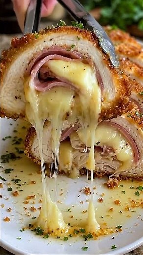 Chicken Cordon Bleu Recipe | Crispy Stuffed Chicken with Ham & Cheese 🍗🧀