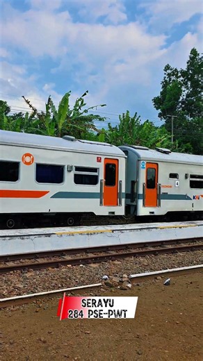 KERETA API (KA) SERAYU 284 PSE-PWT #keretaapi #keretaapiindonesia #keretaapikita