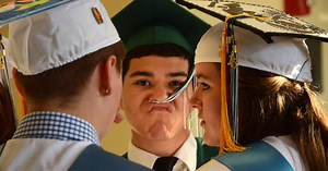 Can Your High School Relationship Survive College?