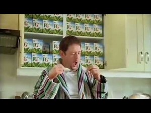 PG Tips: Monkey (Breakfast) (Johnny Vegas)