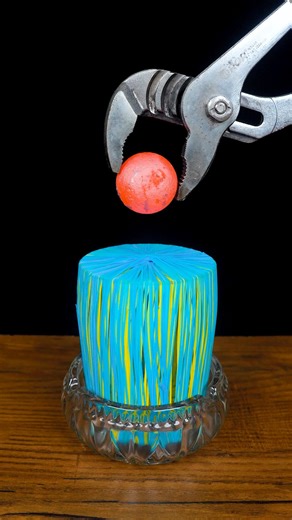 1000°C vs Rubber Bands 😱 #experiment #science #asmr