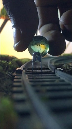 TRAIN HIT THAT GLASS BALL ⛏👽