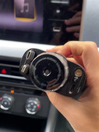 4-in-1 Car Charger and Diffuser for Aromatherapy