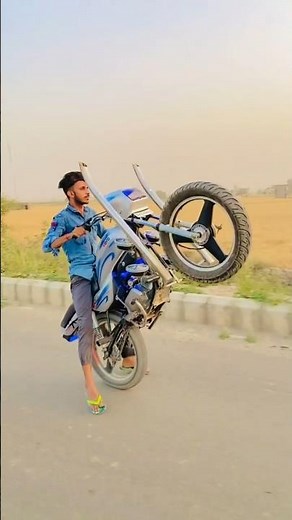 full modified splendor bike stunt video 😱 whatsapp status download #splendor #loverssplendor #shorts