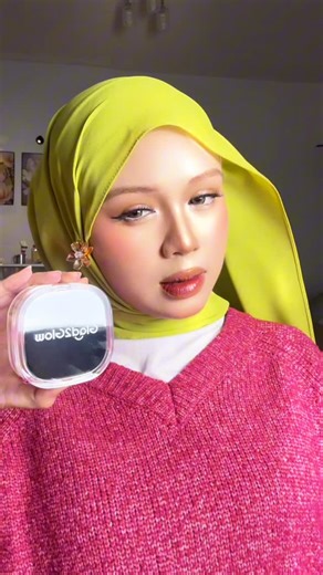 𝐍𝐔𝐑𝐑𝐀𝐌𝐀𝐃𝐀𝐍𝐈 𝐃𝐈𝐍𝐎 | Siapa yang ndamau kan makeup on point time raya ? Glad2Glow always ✨ Siapa sini geng strawberry matcha pagi raya nanti??🤣🫶🏻 *Rama pakai... | Instagram