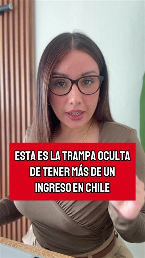 La trampa de tener múltiples ingresos en Chile ‼️ Sueldo, boletas, pensión todo suma. Pero ojo: al momento de declarar impuestos, el SII junta TODO y te puede subir de tramo en el Impuesto Global Complementario, haciéndote pagar más. ¿La mejor forma legal de frenar esto? El APV Régimen B. Te permite restar tus ahorros de esa suma total de ingresos, bajando tu carga tributaria de inmediato. ¿Quieres evaluar tu caso y ver cuánto puedes rebajar? Escríbeme un mensaje interno o agenda una asesoría en
