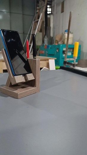 590K views · 5.2K reactions | Just sharing some creative ideas for cell phone stands #creativeidea #diy #handmade #facebookreels #woodcrafts | Arya Arvan | Facebook