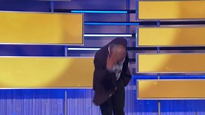 When the time has arrived... #Winsanity all new coming up tonight at 9/8c! Play along at www.WinsanityLive.com for your chance to win prizes at home too! | Game Show Network