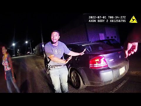 Stolen Car Suspects Do Every Wrong Thing During Traffic Stop