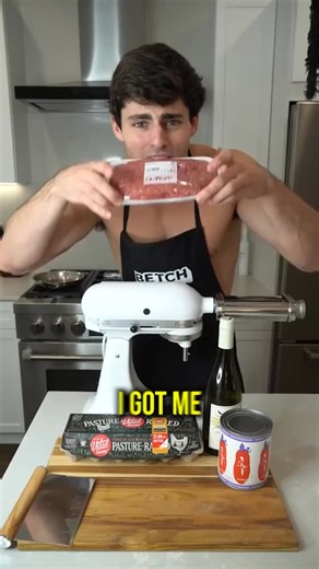 QCP Clips on Instagram: "QCP makes Wagyu Pasta!"