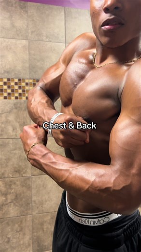 Getting back into it. | fit from @DFYNE code FOLA | pec deck