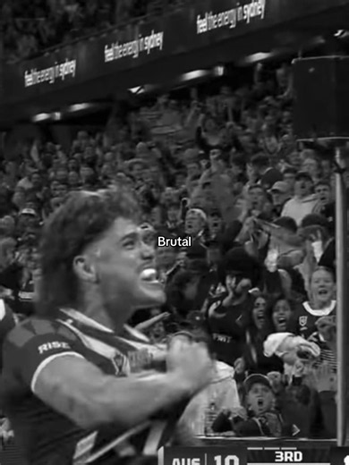 Walshy owns the field | #nrlworldcup #fyp #nrledit #reecewalsh #australia