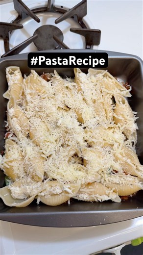 Creamy ricotta filling, fresh tomato garlic sauce #pasta #viral
