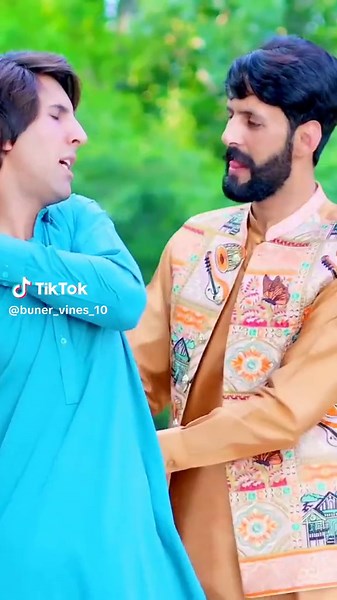 Types of Stupid Friends | Buner Vines Funny Video #buner_vines_10 #bunervines #funnyvideos #viralvideo #100k #fyp #fypシ゚viral #foryou #foryoupage