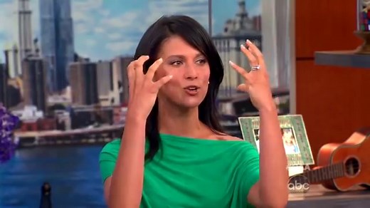 Hilaria Baldwin: 7 Times Her Spanish Accent Slipped on Camera (Videos)
