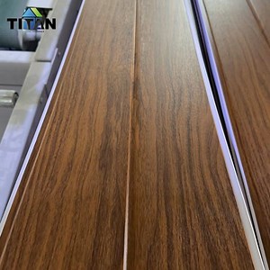 [Hot Item] Honduras Good Quality Cielo Falso PVC Techos Extrusion Wood Sky Tablillas PVC 6 Meter Ceiling Slats Panel
