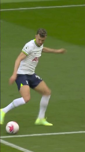 Harry Kane's goal against Liverpool! Second all-time top Premier League goalscorer!