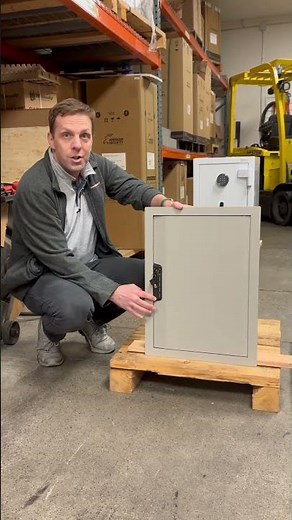 A Quick Look at the SnapSafe 75413 Wall Safe #security #diy #diyprojects #firesafeonline