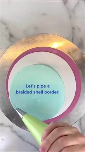 1K views | Piping a braided shell border! #piping #buttercreampiping #cakedecorating #cakeicing #caketutorial #birthdaycake #funvideo #BVIRAL | Off The Menu | Facebook