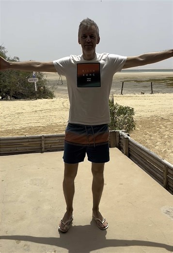 ‏Just to embarrass my friend #friendship #windsurf