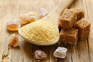 Cane Sugar Vs Granulated Sugar: What’s The Difference? - The Rusty Spoon