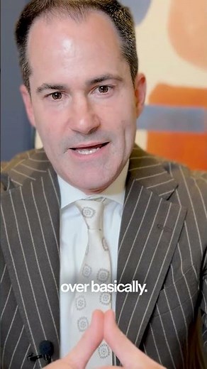 He Fought Back in a Pub and Won Without Legal Trouble #selfdefense #criminallaw