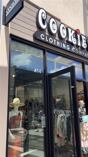 New arrivals just dropped 🌺✨ Come see what’s new at our Ka Makana Ali‘i store — your fall fits are waiting 💕 #CookiesClothingCo #KaMakanaAlii #HawaiiBoutique #ShopLocalHI #HawaiiStyle #AlohaVibes #ShopCookies #HawaiiFashion #NewArrivals #IslandStyle #HawaiiShopping #OOTDHawaii #BoutiqueStyle | Cookies Clothing Co