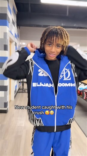 New Student Matching With The New Girl😳🚨#eliunique #couple #relationship