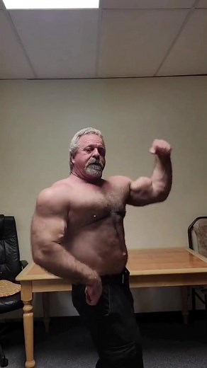 #older #daddy #bear #oldman #daddybear #maduro #grandpa #adoroimaturi #maduros #ursus #hombremaduro #bears
