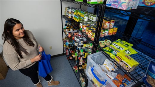 Nearly half a million Wisconsinites face hunger. Here's how you can support your local food bank