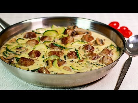 HACKPFANNE mit Zucchini in Käse-Sahne-Sauce