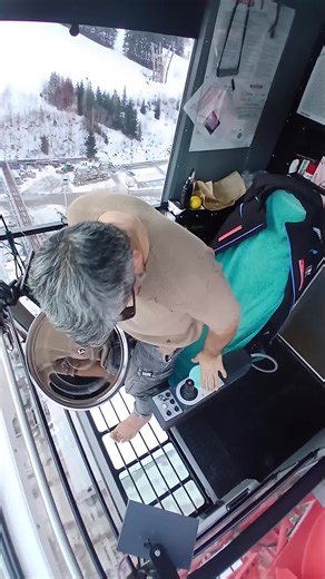 Exploring the Role of Crane Operators in Construction