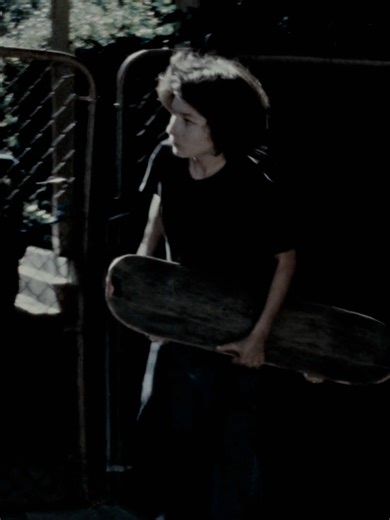 #mid90s #mid90sedit #edit #aestheticedits #foryou #xyzbca #fyp #aftereffects FAKE PEOPLE | MID 90S EDIT