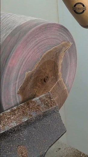 3 Simple Steps to Create a Breathtaking Hybrid Wooden Urn with Red Resin