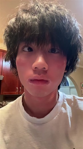 nuttiestsock67 (@thienlovesdonuts)’s videos with The Chicken Wing Beat - Ricky Desktop