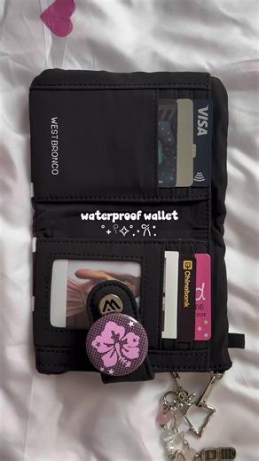 Stylish Women's Wallets: The Latest Trends