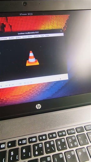 pourquoi VLC plante quand tu veux changer le volume du son ? #fedoralinux #hpelitebook #hardware