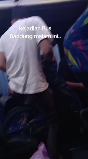 Kejadian Ngamuk di Dalam Bus Bandung