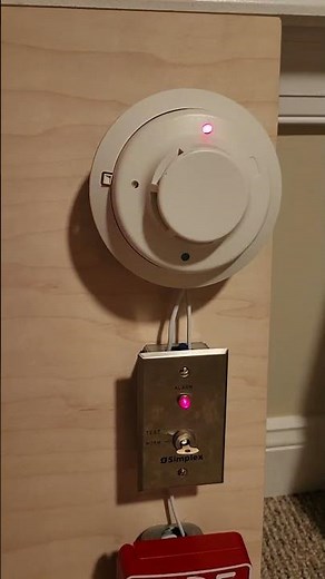 i didn't know this #firealarmsystems #smokedetector #simplex