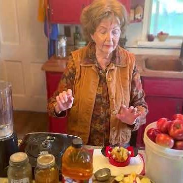 No Cooking Quick and Easy Apple Sauce