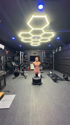 This Texas Garage Gym Is Absolutely Insane #homegymsetup #garagegym #luxury