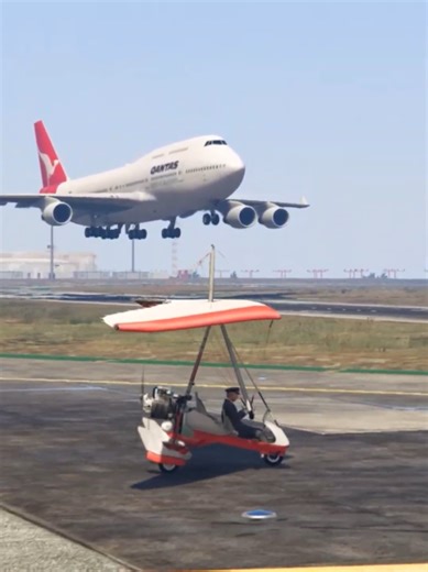 Tinny Plane Accidentally Comes Runway During Airplane Emergency Landing Gtav #ai #crushed #airplane #rescue #car