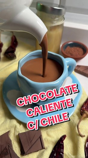 Delicioso Chocolate Caliente con Chile para Disfrutar en Casa