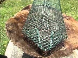How to make a plastic crawfish trap