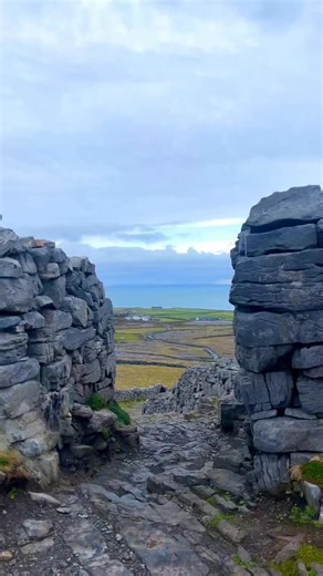 POV: you book a trip to the Aran Islands 🌤️☔️🌊 📍Inis Mór, Aran Islands ⛴️ Aran Island Ferries makes it so easy to get to the Aran Islands from Galway! #thisisgalway #aranislands #inismór #whattodoaranislands | This Is Galway